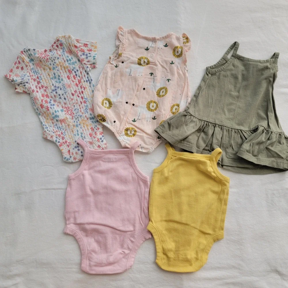 Old Navy Baby Girl 5pc Lot Bodysuits Dress Floral Lion Pink Yellow Green 0-6M
